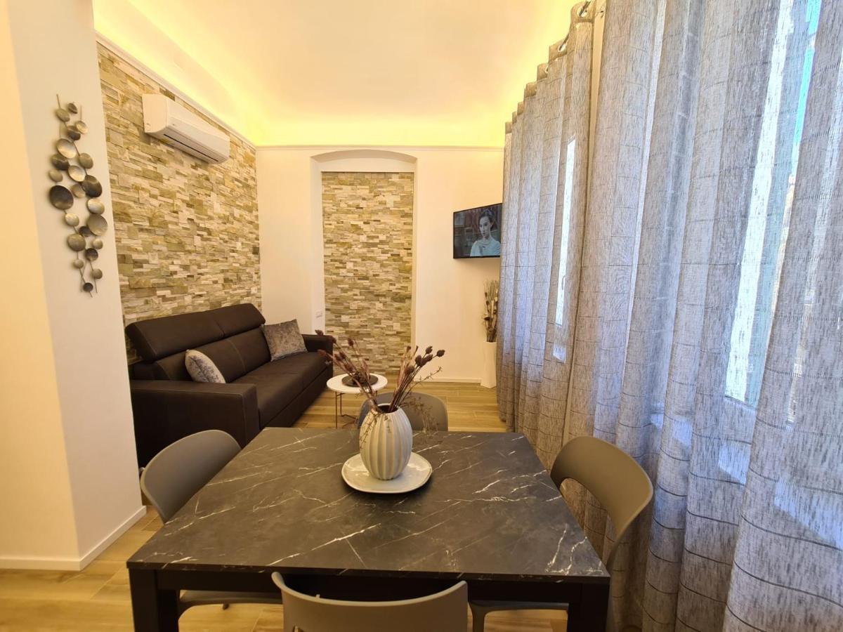 לה ספציה Soni Apartment מראה חיצוני תמונה
